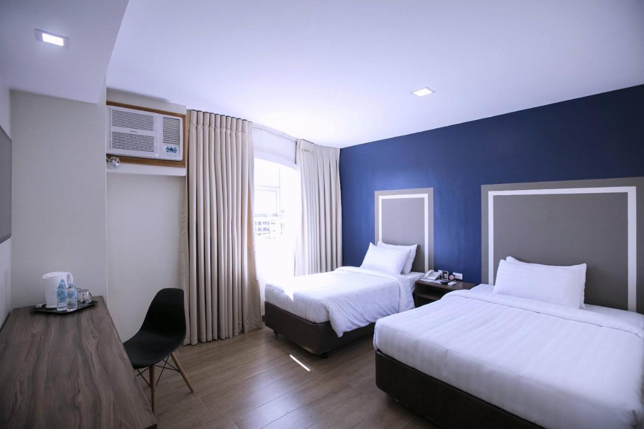 Capital O 911 S Hotel And Residences 세부 외부 사진